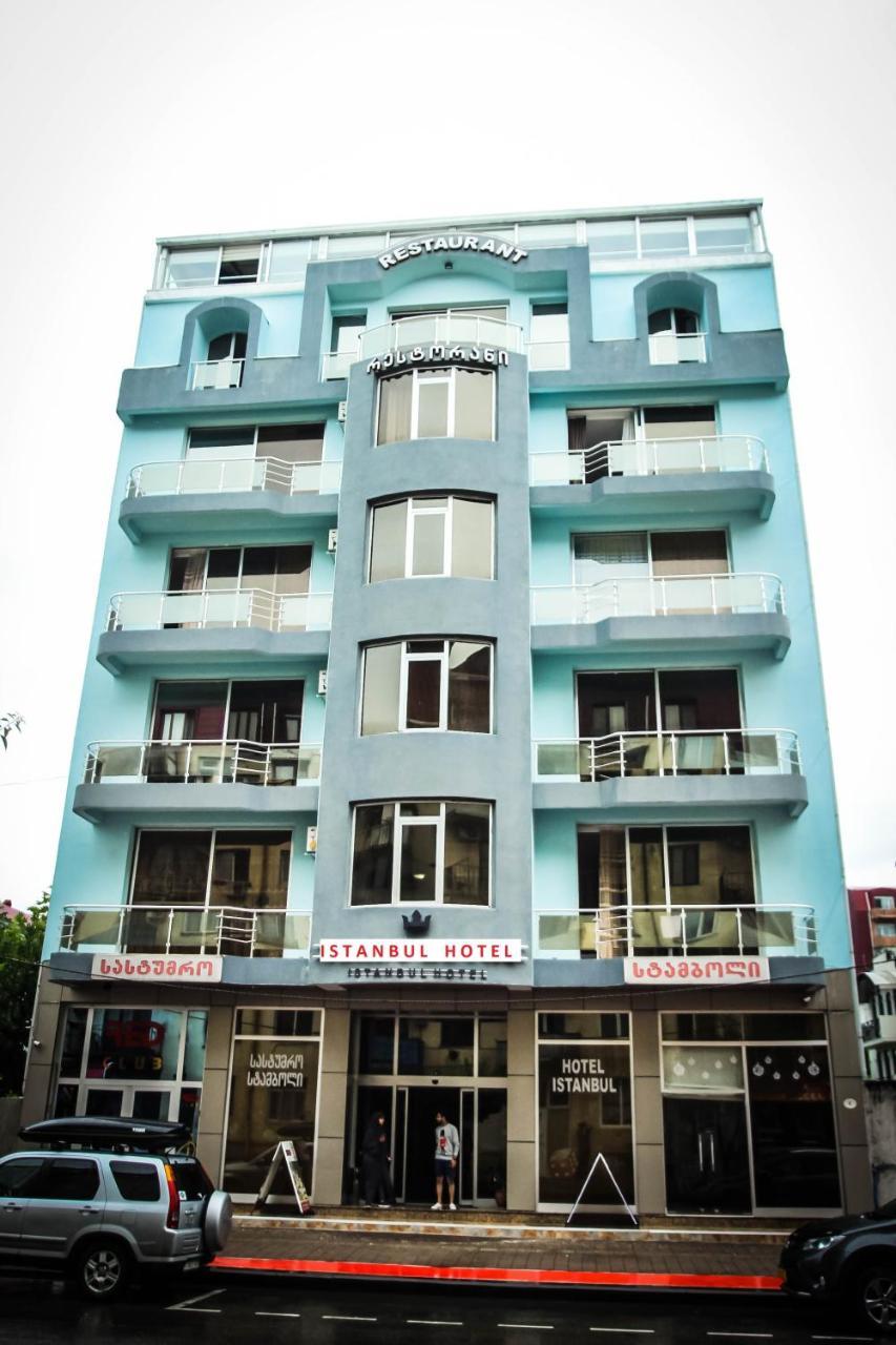 Hotel Istanbul Batumi Esterno foto